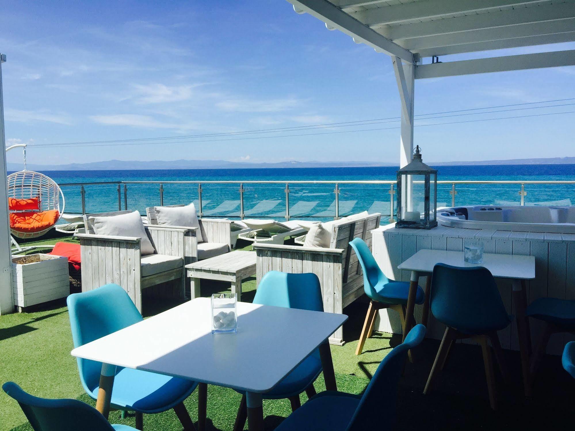 Art Boutique Suites Pefkochori Dış mekan fotoğraf